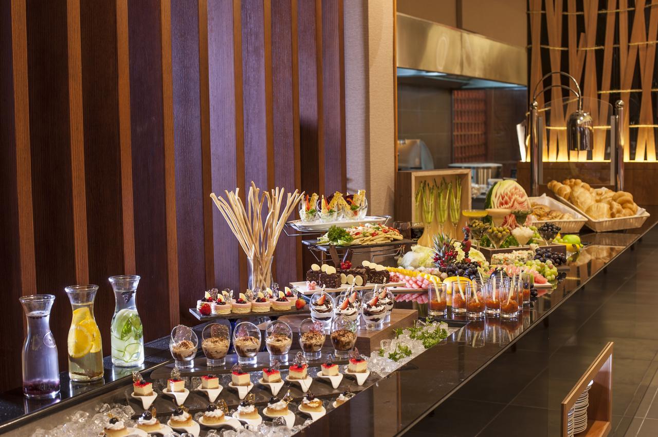 Ramee Rose Hotel Manama Exteriör bild