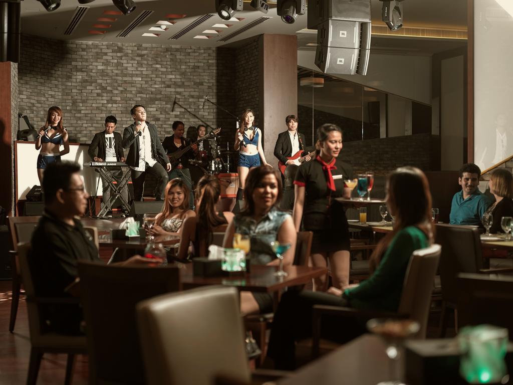 Ramee Rose Hotel Manama Exteriör bild