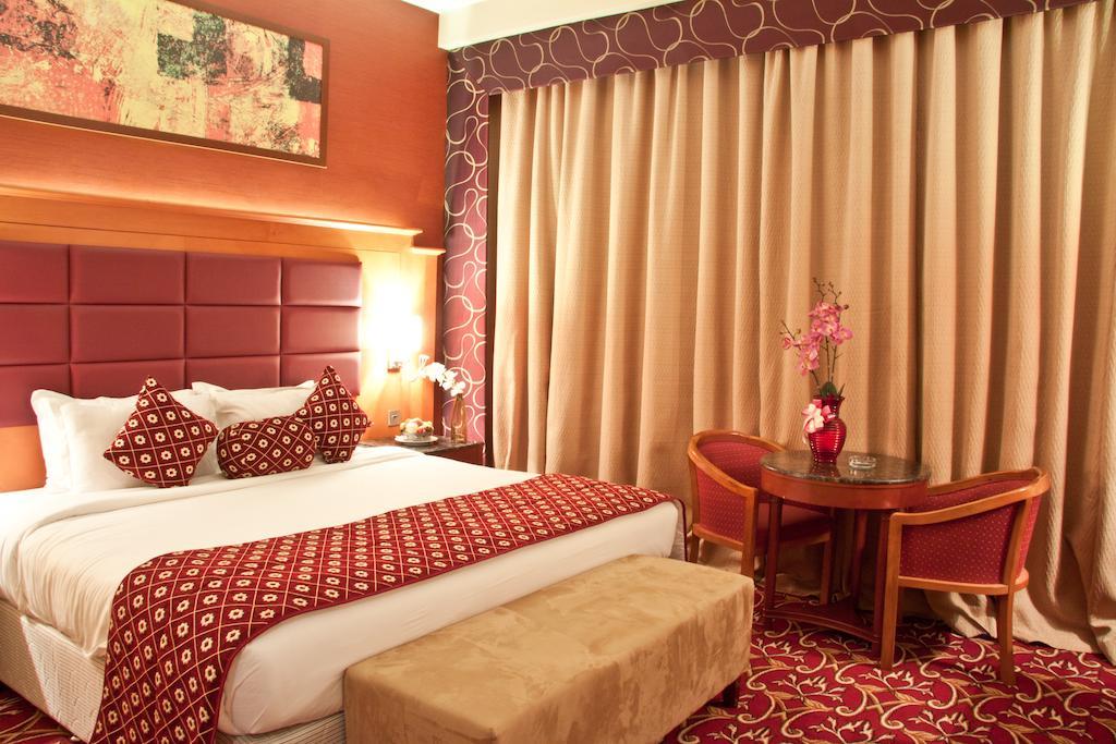 Ramee Rose Hotel Manama Exteriör bild