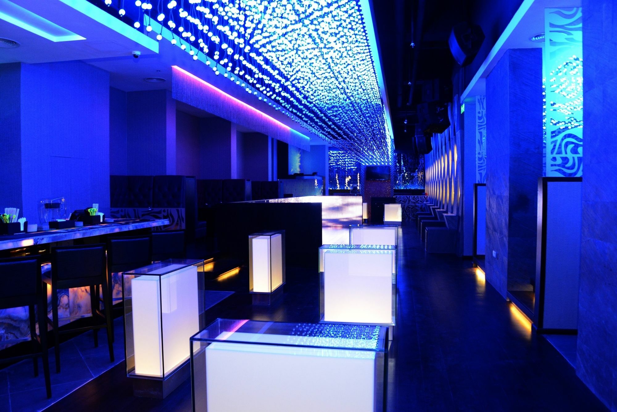 Ramee Rose Hotel Manama Exteriör bild